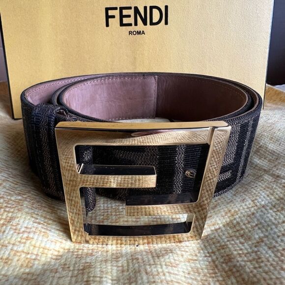 FENDI FF ロゴ ベルト ネイビー ゴールド金具 ズッカ Men's Designer Belts | FENDI US